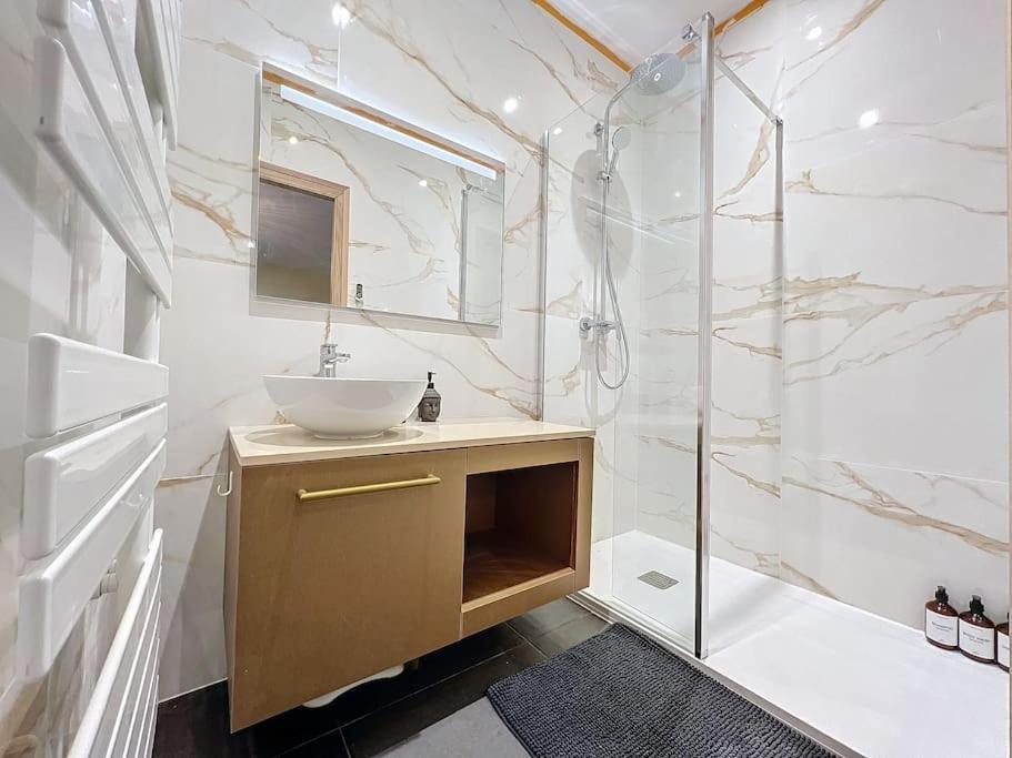 Logement T3 Demeure D'Exception Cénac Extérieur photo